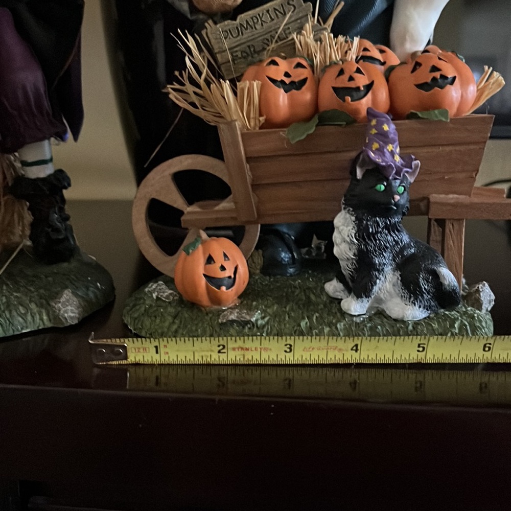 SCARECROW AND WITCH FABRIC MACHE FIGURES 13” TALL APPROXIMATELY HALLOWEEN - Picture 11 of 12